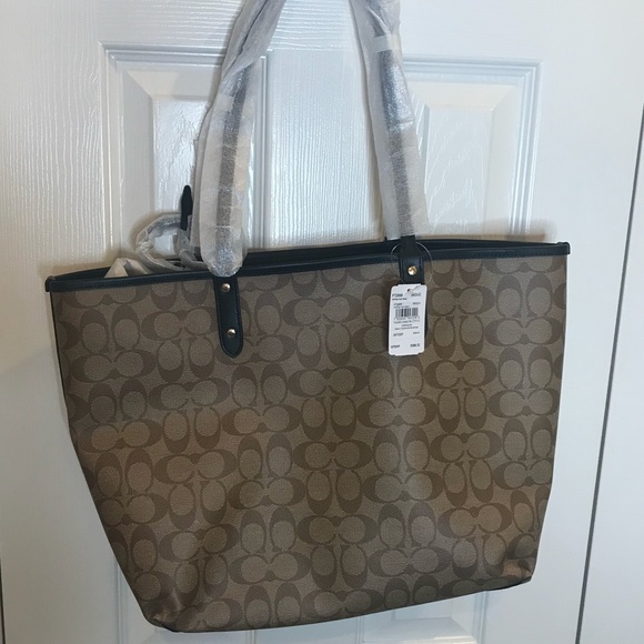 PAC-MAN COACH NWT - Picture 3 of 4